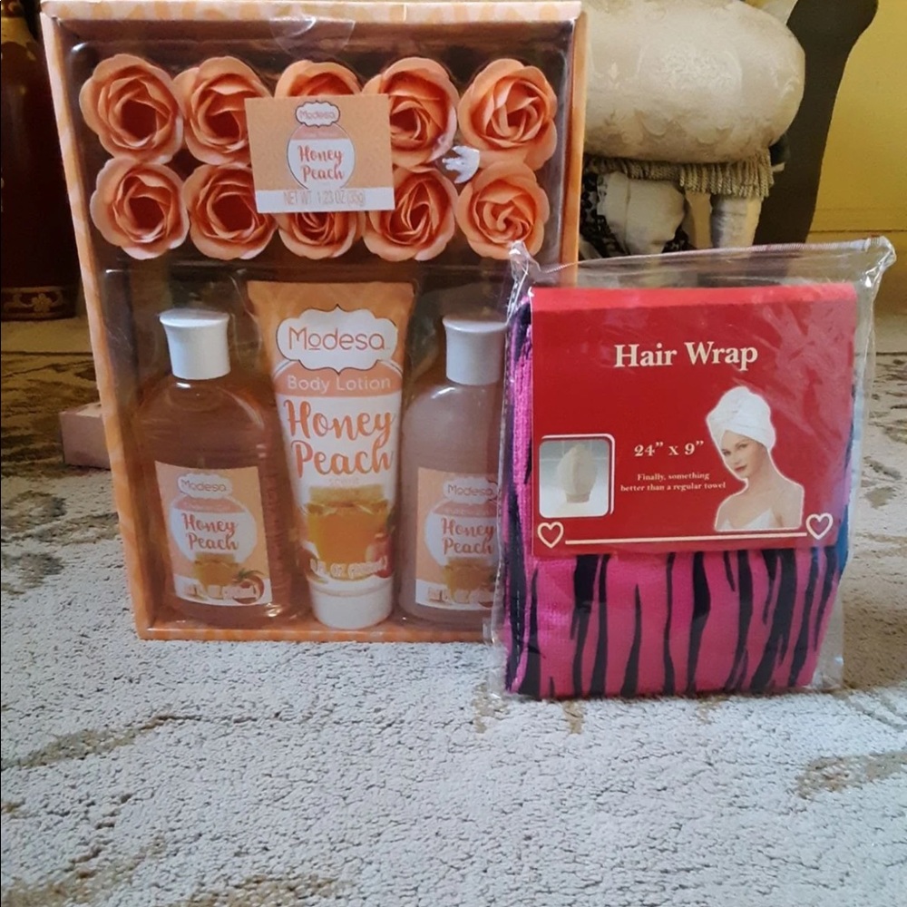 Modesa honey peach bath set with pink hair wrap